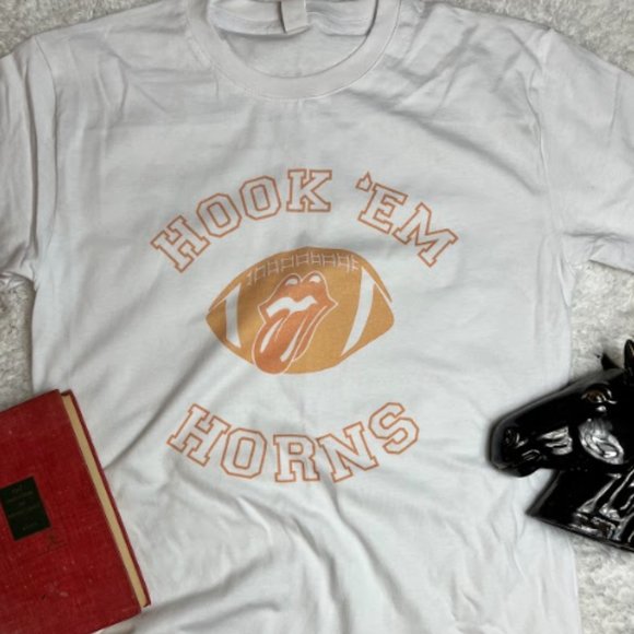 Hook 'Em Horns University of Texas Austin Longhorn College Football Tee T-Shirt - Picture 1 of 1